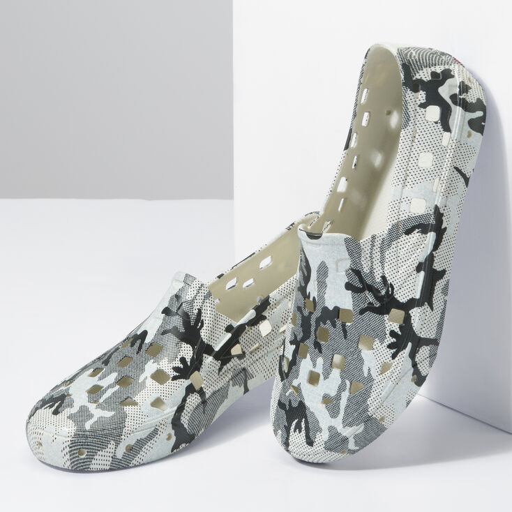 Trek Slip On Arctic Camo – Eight One