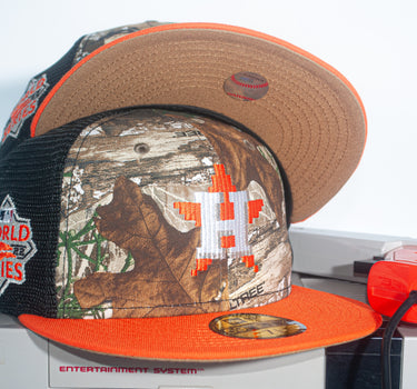 Eight One New Era Astros 8 Bit Hunt