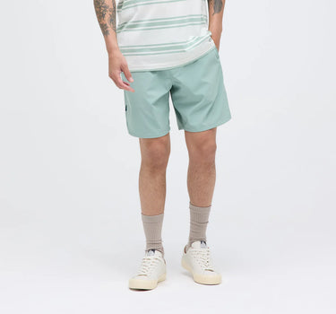 Complex Hybrid Short 7"
